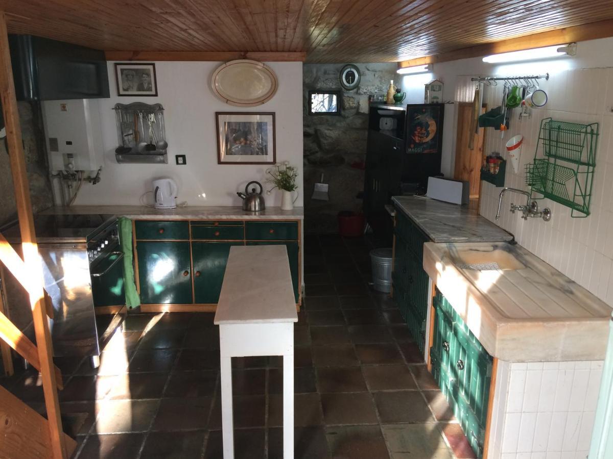 Casa Da Moita Pensionat Moita  Exteriör bild
