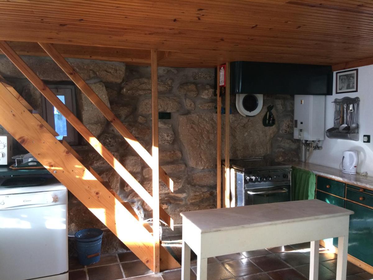 Casa Da Moita Pensionat Moita  Exteriör bild
